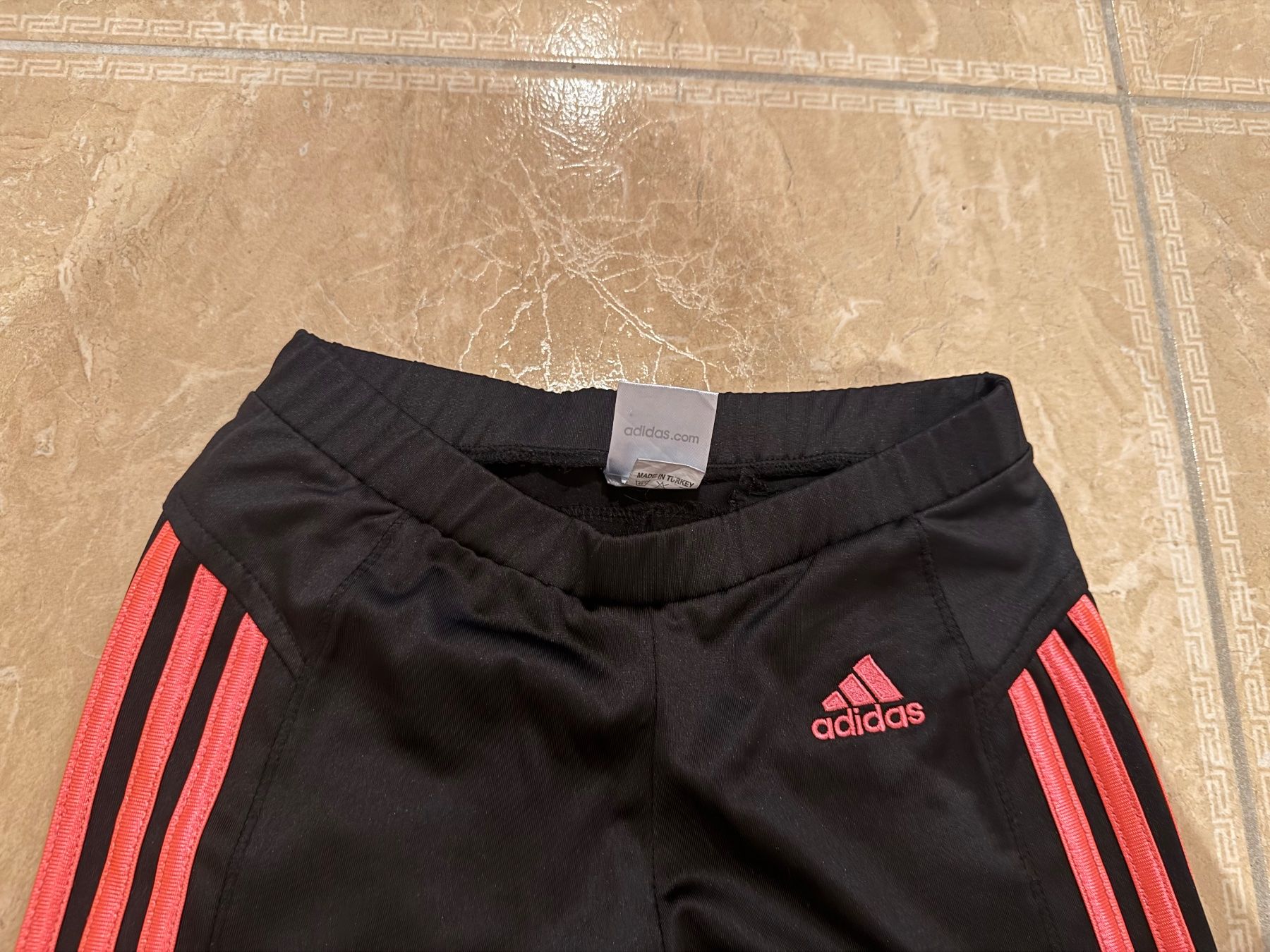Adidas Pantaloni: Adidas schöne Sporthose, S – Usato da Klingnau venduto da Markus14 1