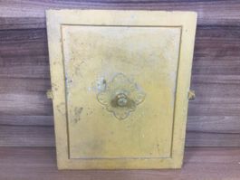 Gebrauchte alte Kamin Gusseisen Türe mit Rosette