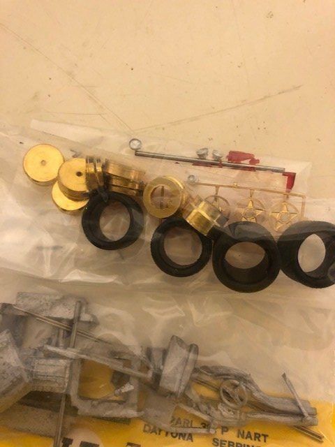 Ferrari Modellini d'auto: FDS-Kit Ferrari – Nuovo (secondo la descrizione) da Muttenz venduto da Gucci2005 4