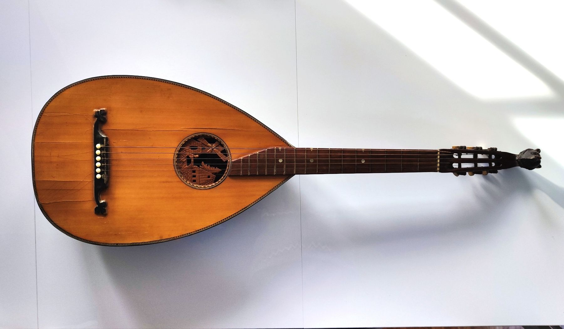 Strumenti musicali: Antike Mandoline (Instrument, spielbar) – Usato da Lenzburg venduto da Dani_Lenzburg