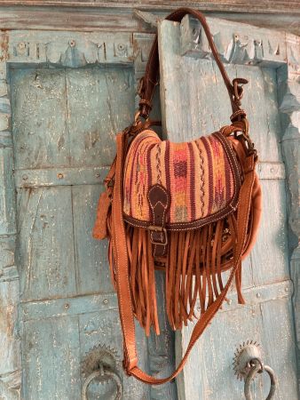 Edle Caterina Lucchi Tasche im ethno Look / Leder mit Textil