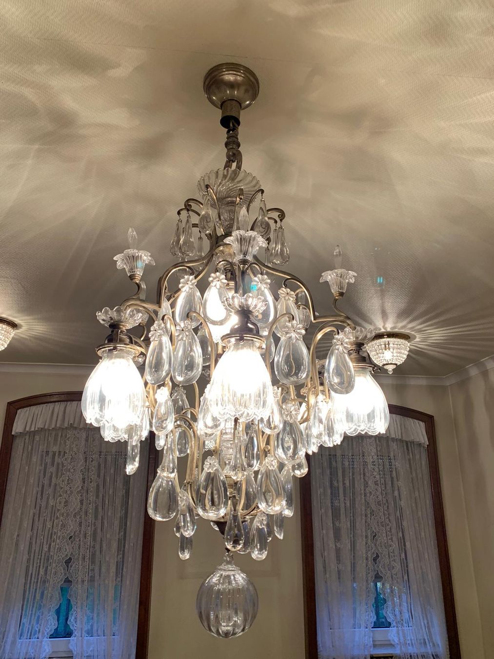 Kronleuchter & Deckenlampen: Antiker  Kronleuchter Silber / Bleikristall – Gebraucht aus Fehraltorf von flo0606 1