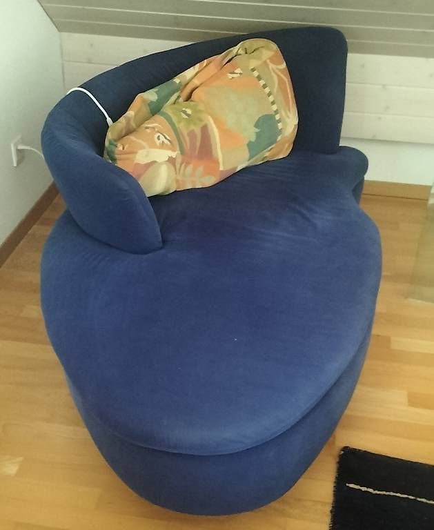 Divani: Dreiteilige blaue Sofas in geschwungenen Formen – Usato da Steinach venduto da Tsgweh 1