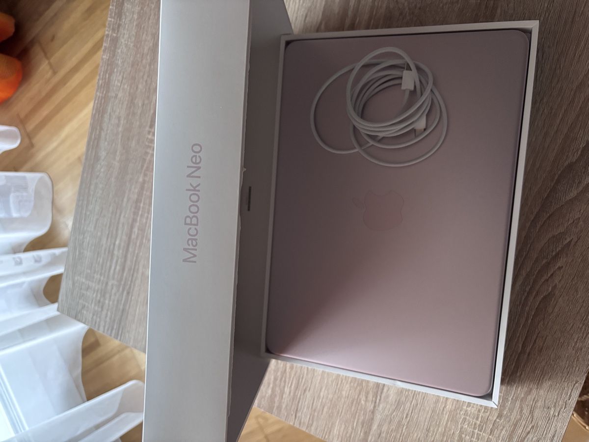 Apple Portables: Mac Neo Pink  – Neuf (Voir description) à Frauenfeld par ad9195 1