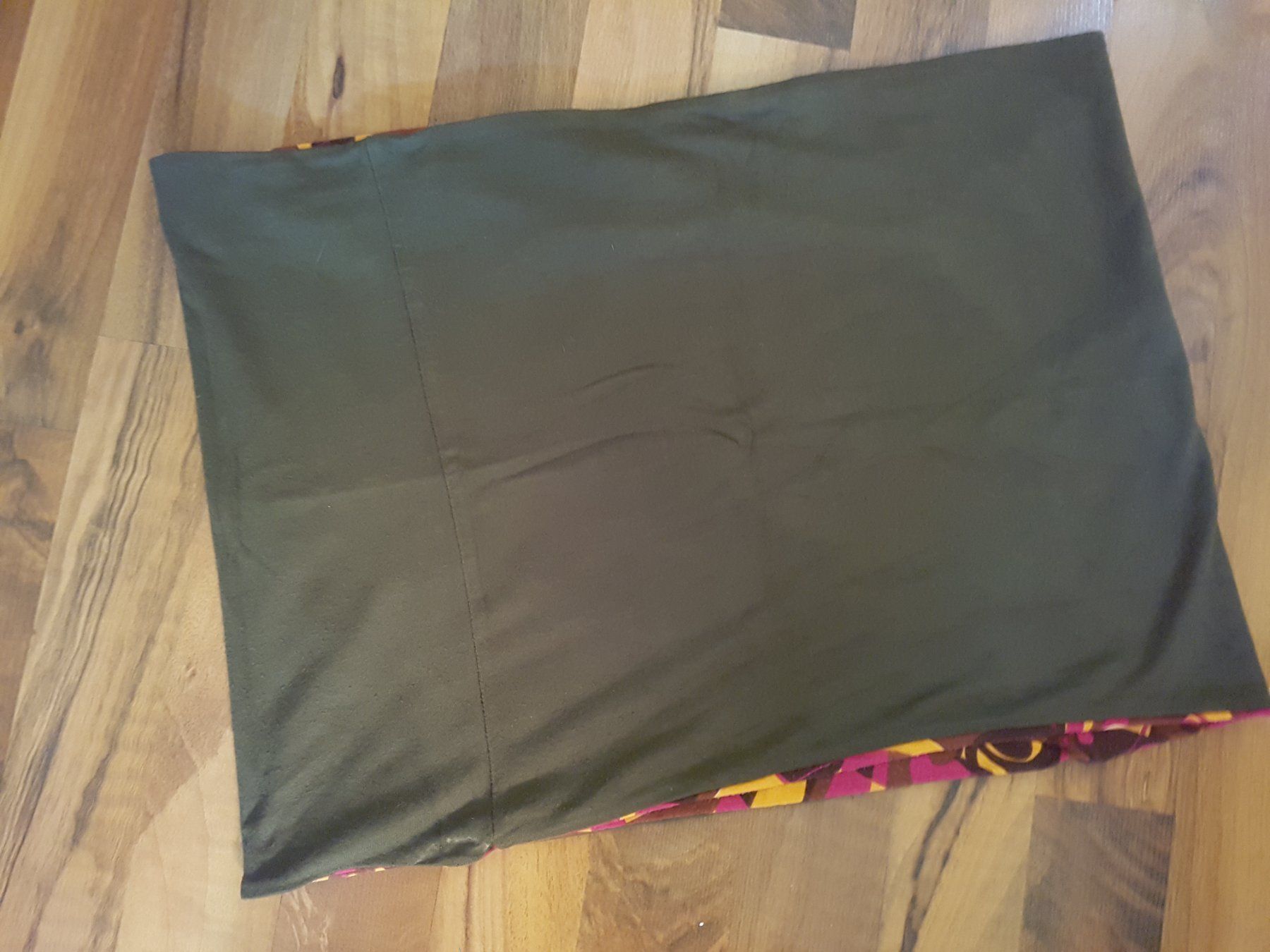 Röcke: Hüftschmeichler Minijupe reverse ca. 40/42 – Gebraucht aus Ettingen von Maranathatalitha 2