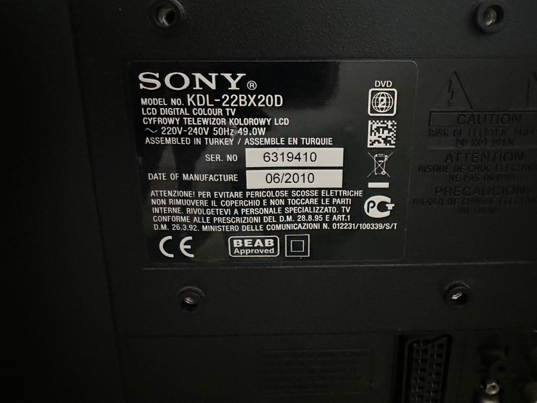 Sony Appareils TV: Sony TV mit integriertem DVD-Player – D'occasion à Pfäffikon ZH par AnjaAlbertin 1