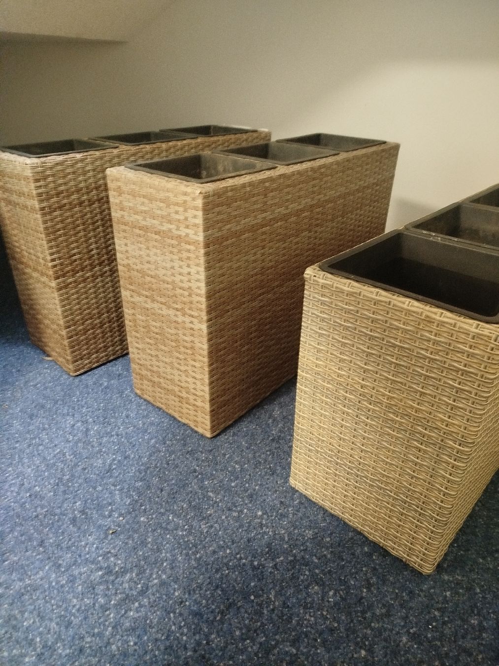 Blumentöpfe: Blumentopf  – Gebraucht aus Wimmis von Miku1985