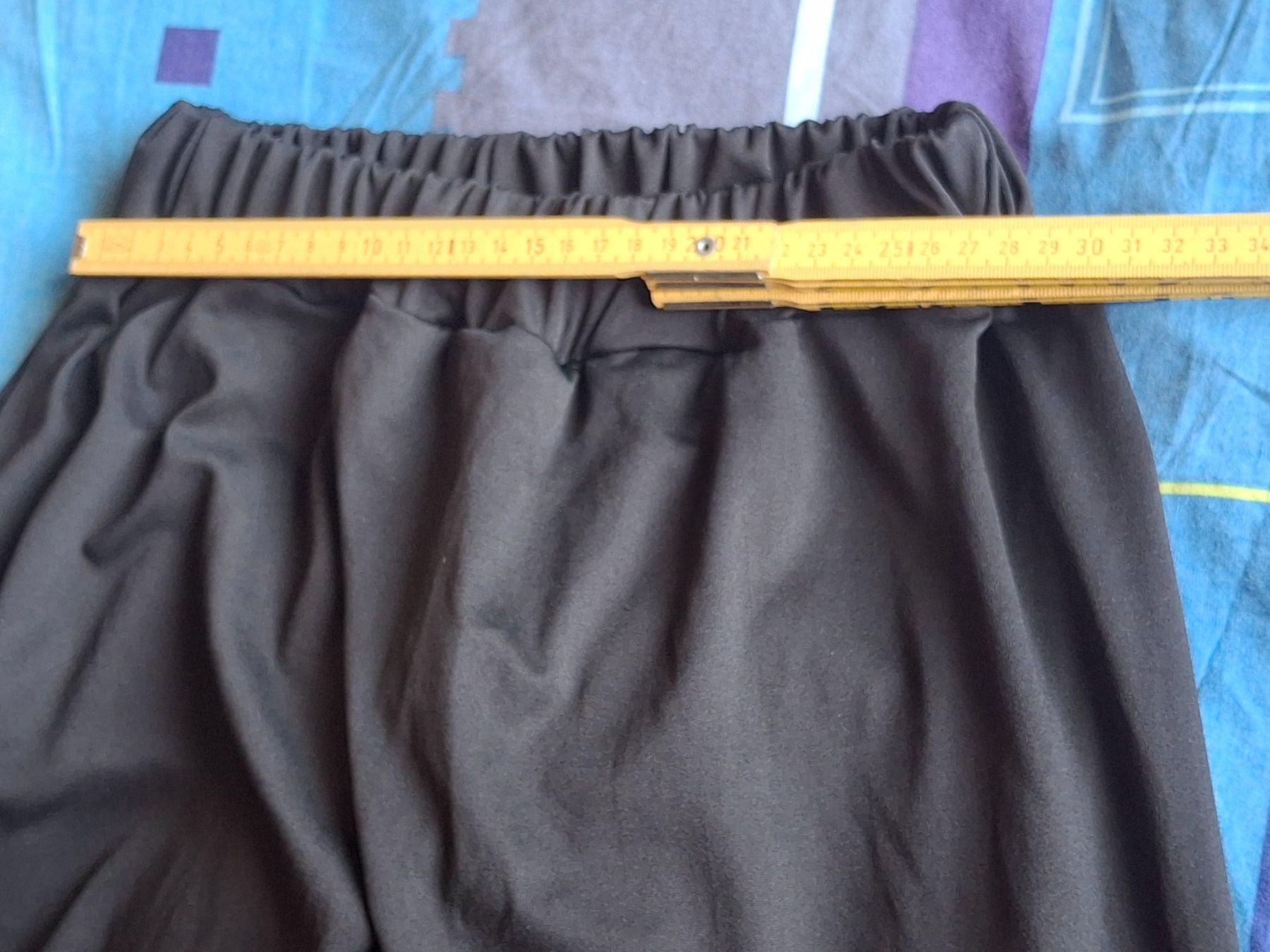 Pantaloni: Pantalon fluide taille élastique grandeur S 65% coton – Usato da Villiers venduto da san_jn5w 7
