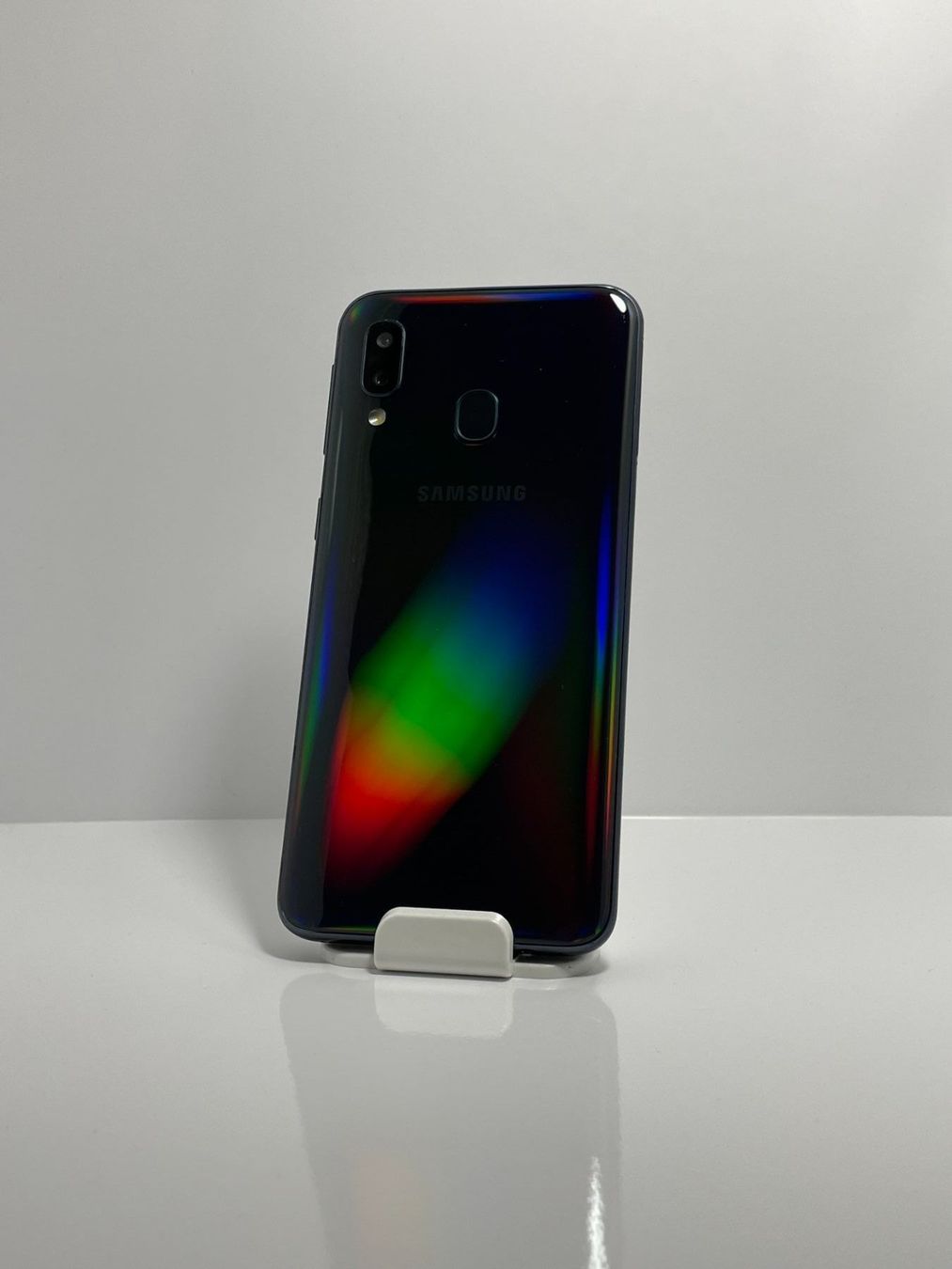Samsung Telefoni cellulari / Smartphones: Samsung Galaxy A40 64GB Schwarz – Usato da St.Gallen venduto da kaufdeinhandy 2