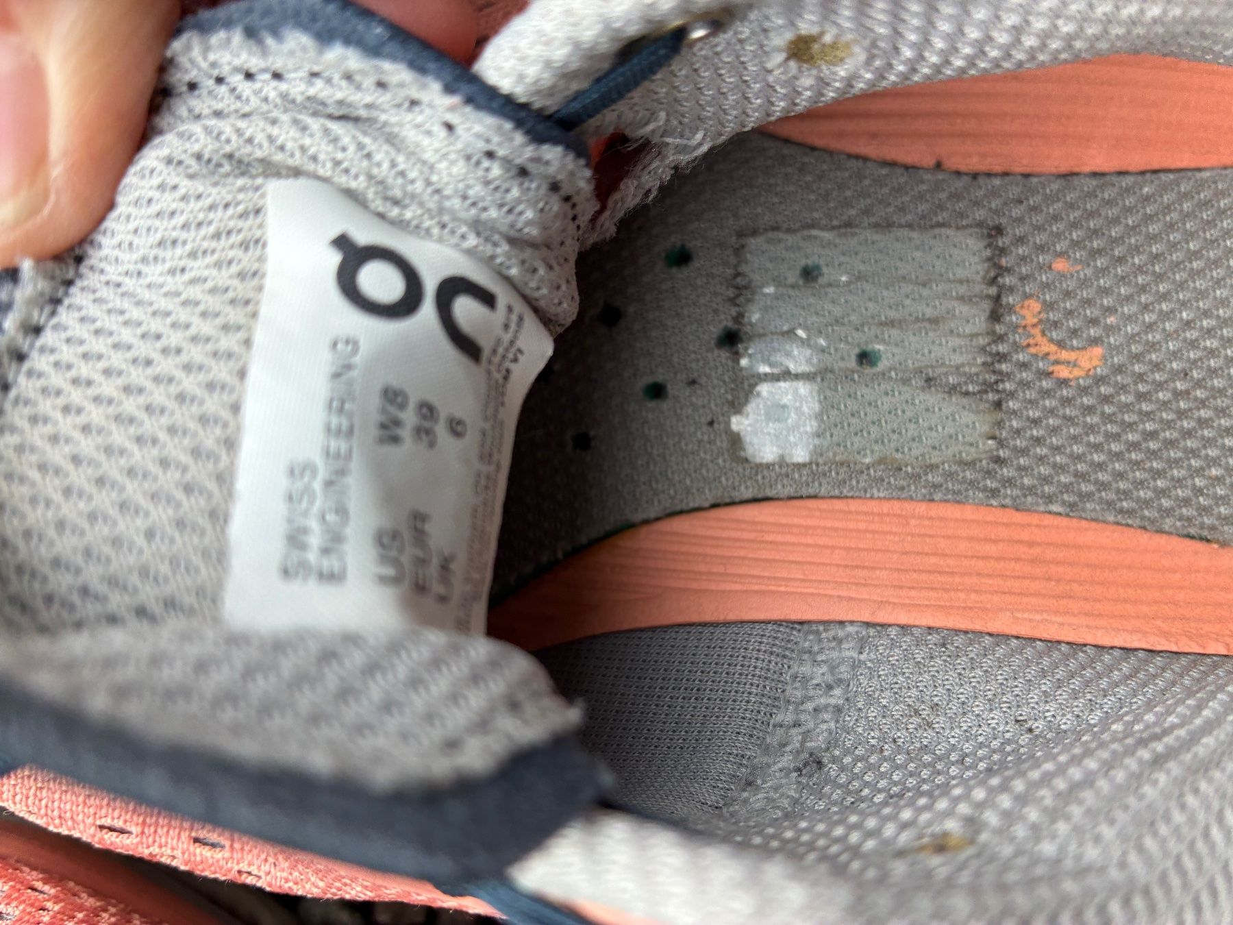 On Scarpe da donna: ON Laufschuhe Gr. 39 ON Running Cloud – Usato da Netstal venduto da Swissfactory 3