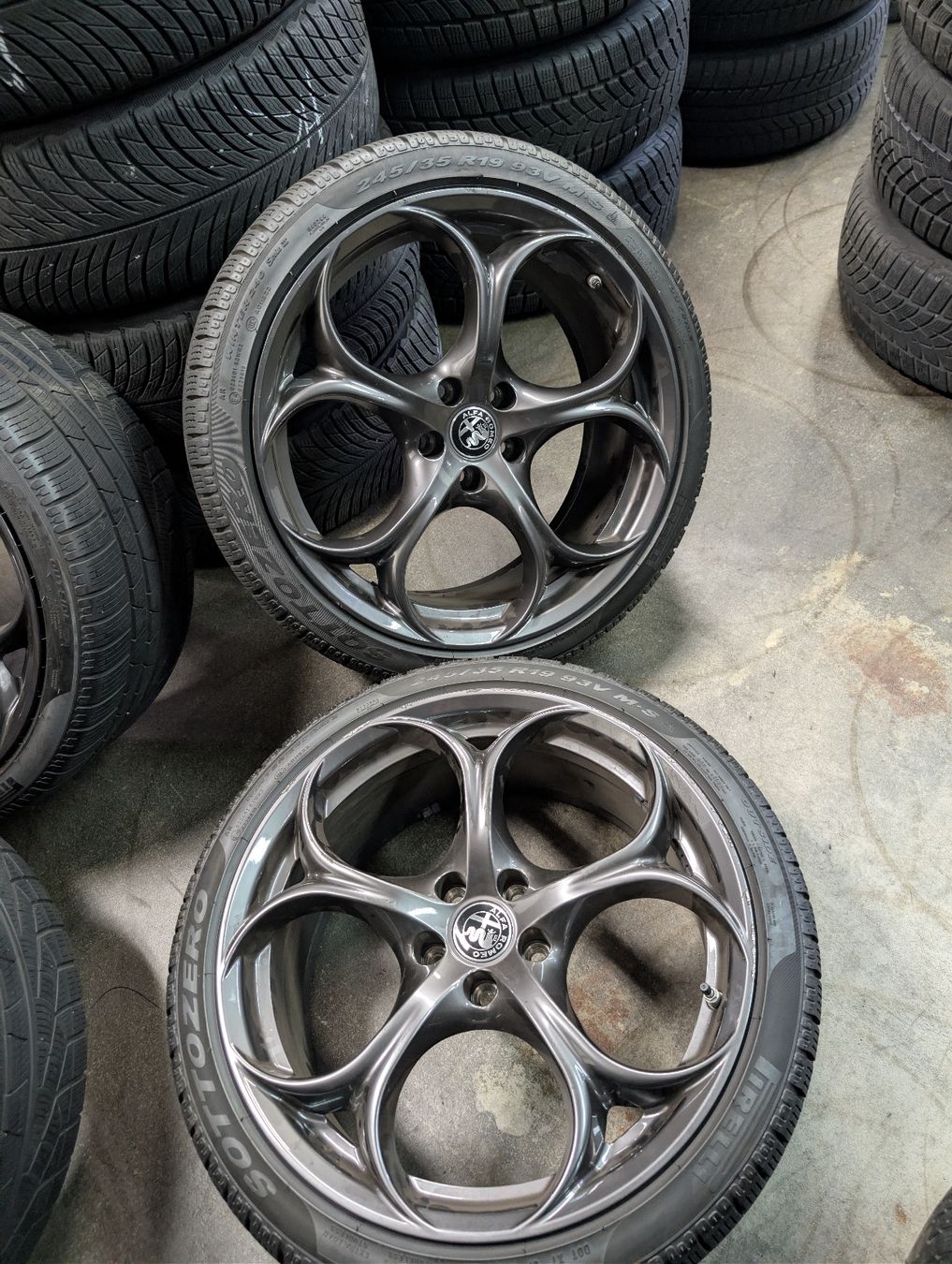 Jantes: Alfa romeo Felgen  – D'occasion à Dürrenäsch par Pneu-Idris 1