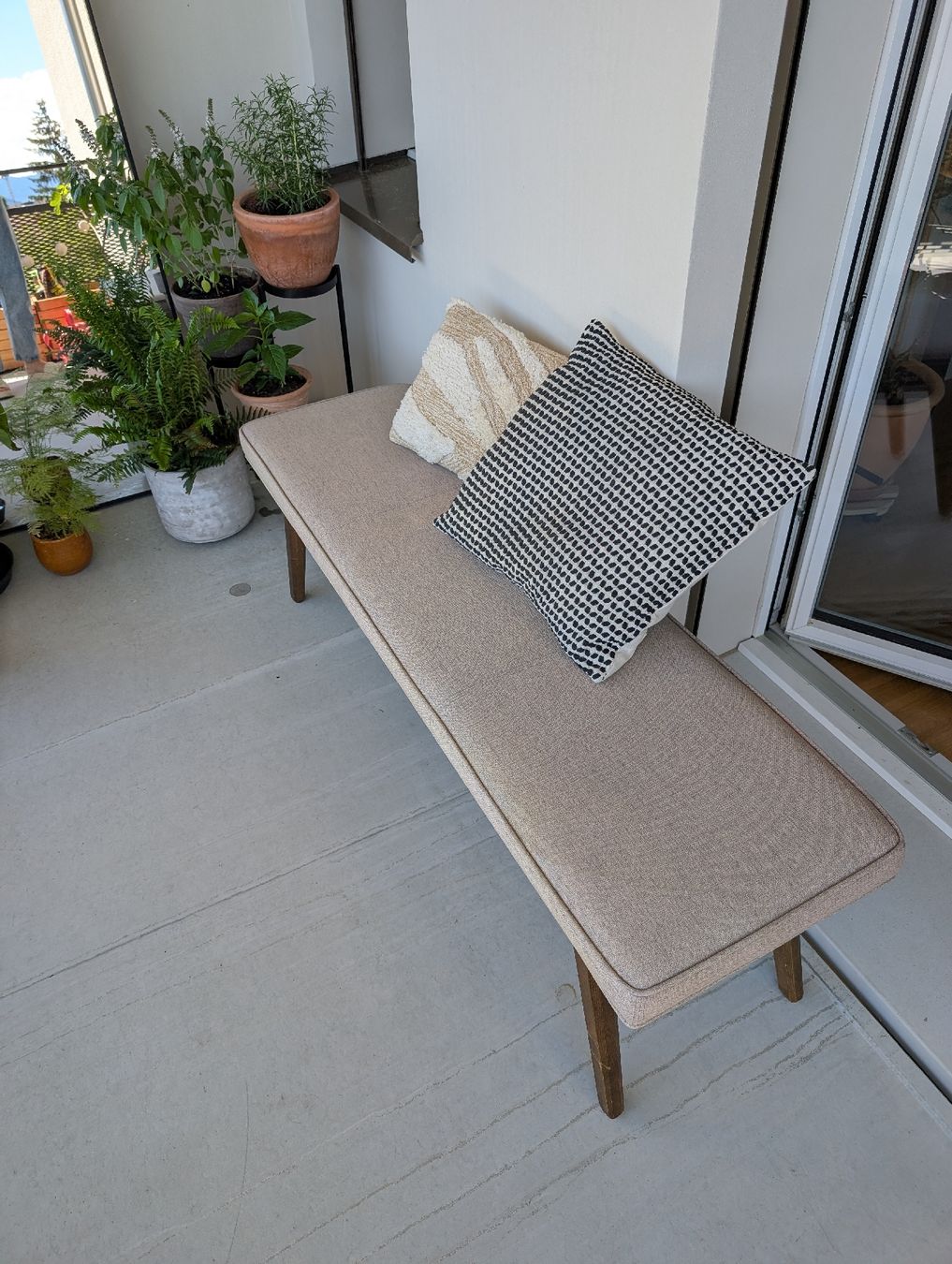 Bänke: grau Made Sitzbank / bench – Gebraucht aus Thalwil von dag_9ysh