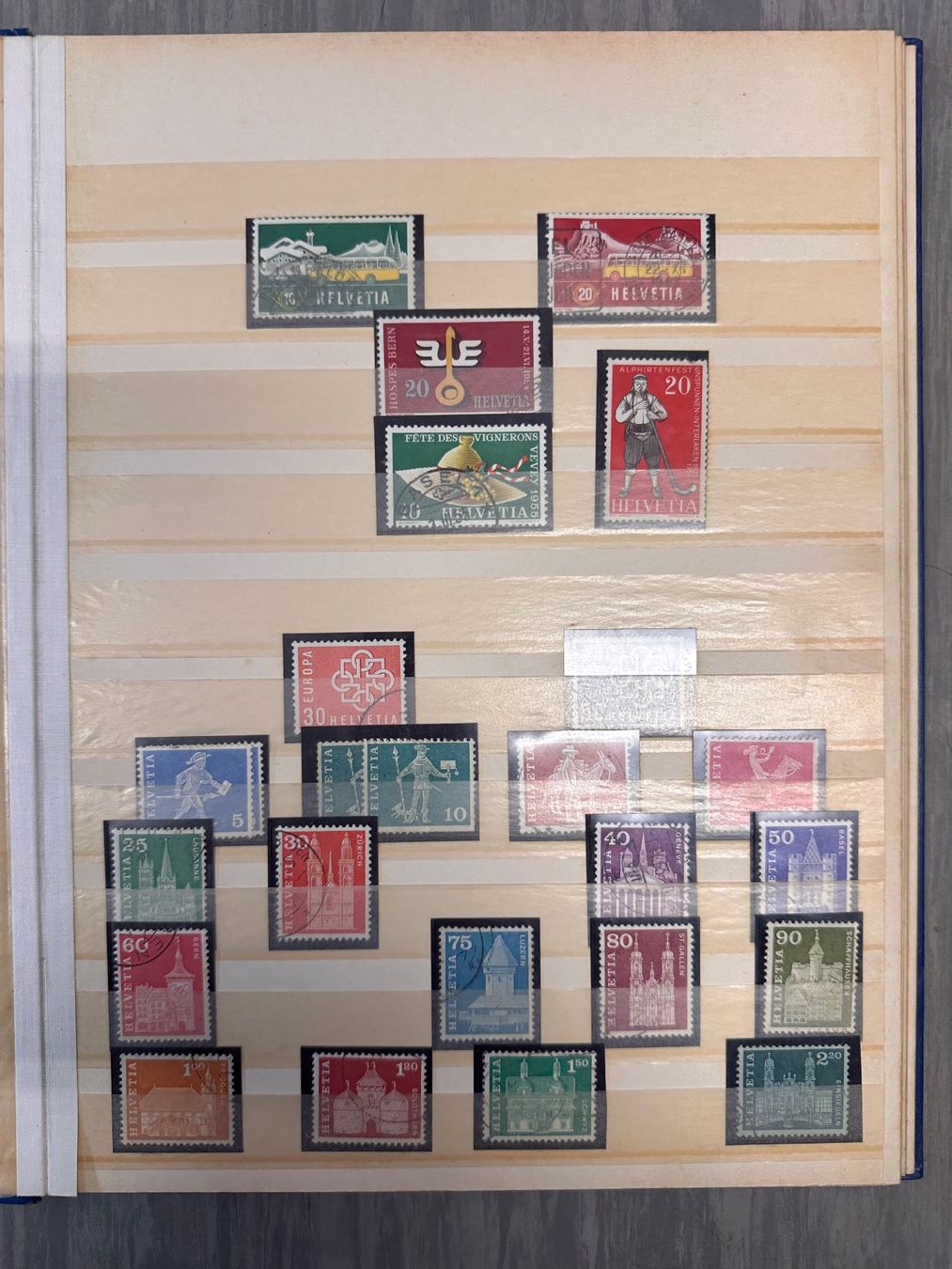 Tous les timbres: Briefmarkensammlung – D'occasion à Frick par itt_rf2m 2