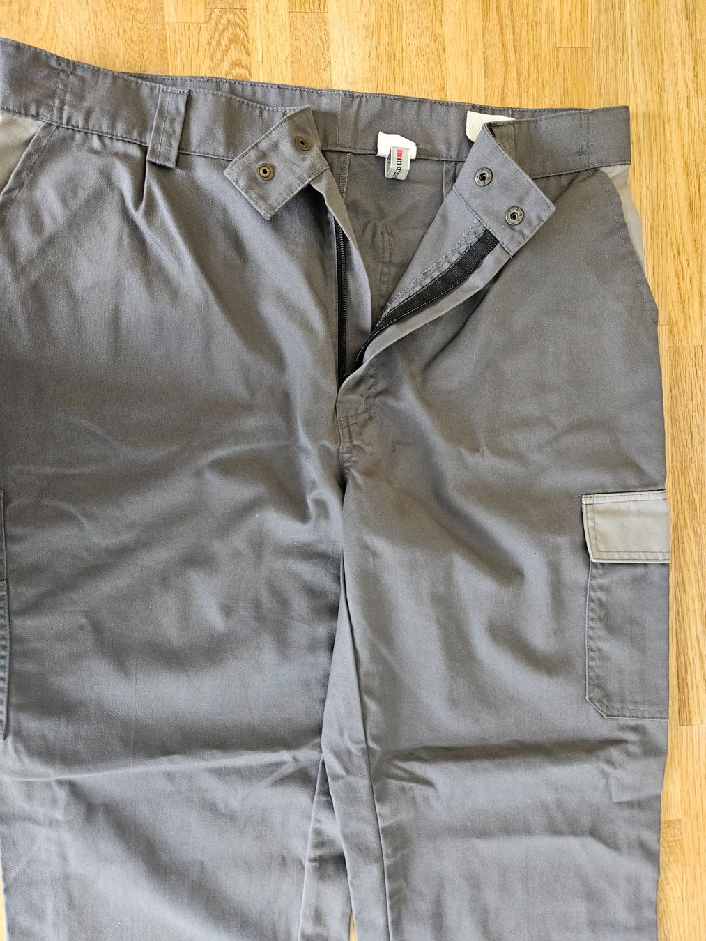 Pantaloni: Arbeitshose Gr. 48 /M grau Neuw. Marsum /Polyester-Baumwolle – Usato da Einsiedeln venduto da Salusa 5