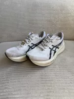 Asics MagicSpeed 5 - 42