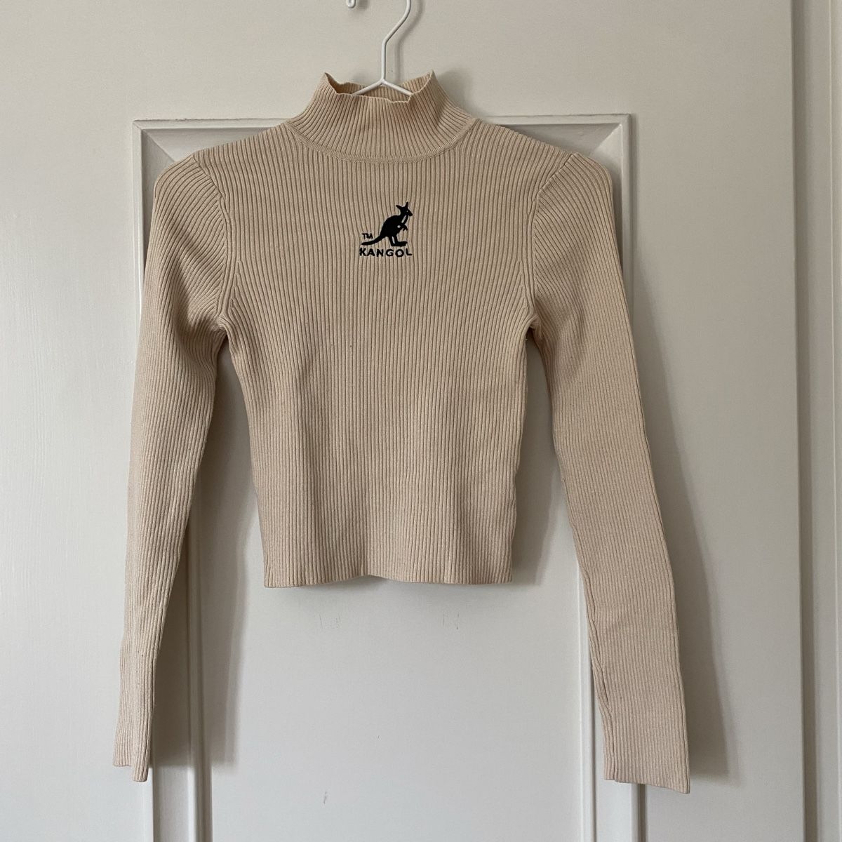 H&M Pulls & Sweat-shirts: Kangol Pullover – D'occasion à Luzern par champagnelaury