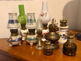 Lot de petites lampes à pétrole anciennes