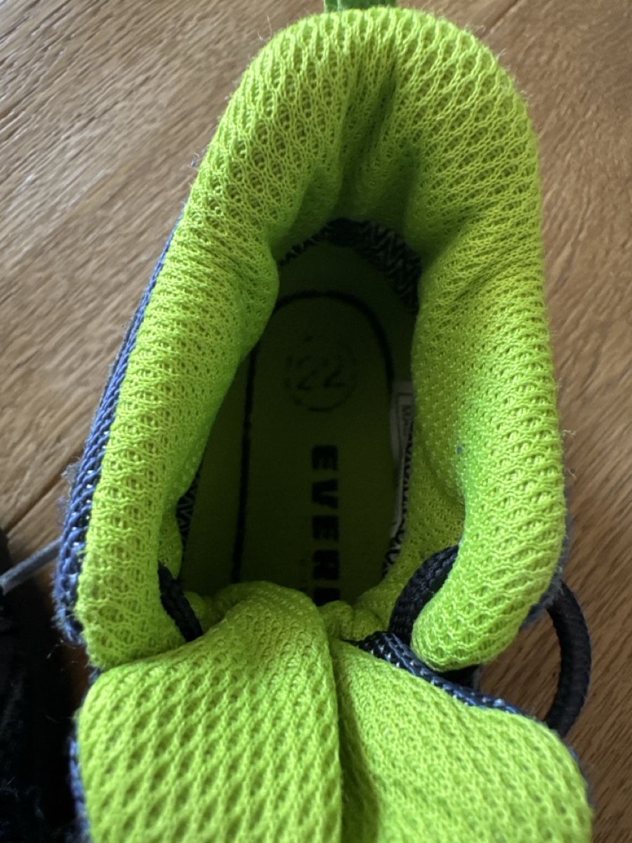 Everest Schuhe für Jungen: Wanderschuhe, Gr.22, Everest, guter Zustand – Gebraucht aus St. Gallen von Venus1010 2