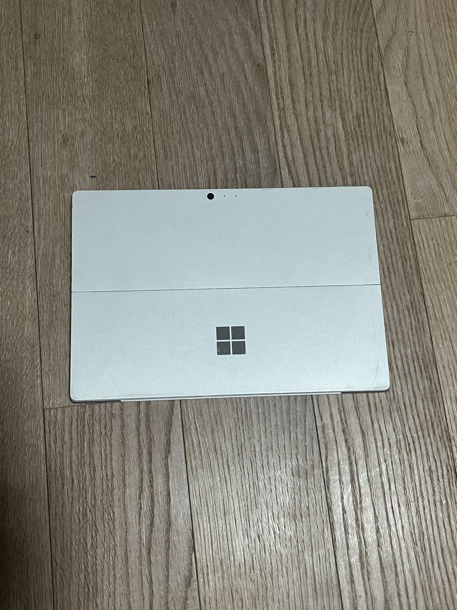 Microsoft Portables: Microsoft Surface Pro 4 – D'occasion à Gossau SG par techno. 1