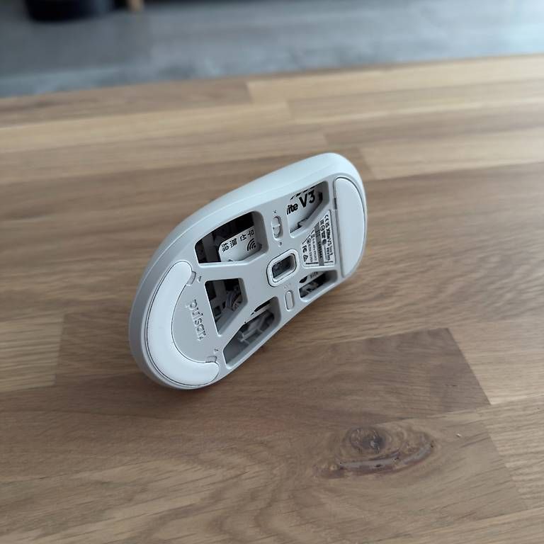 Pulsar Mouse: Pulsar Xlite V3 – Nuovo (secondo la descrizione) da Widen venduto da flavio_marchi 4