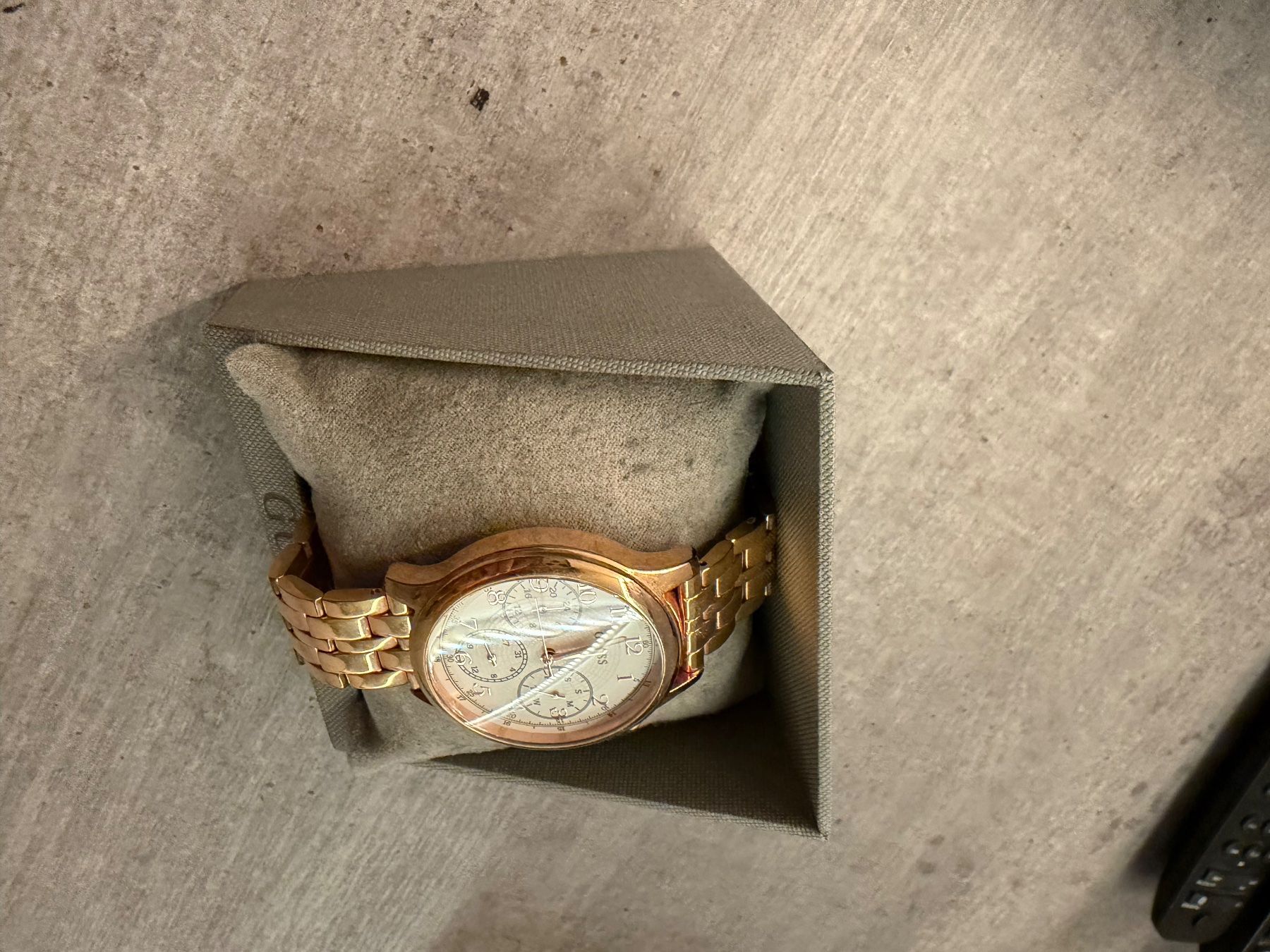 Guess Montres: Guess Uhr – D'occasion à Neukirch par Rbischi 2