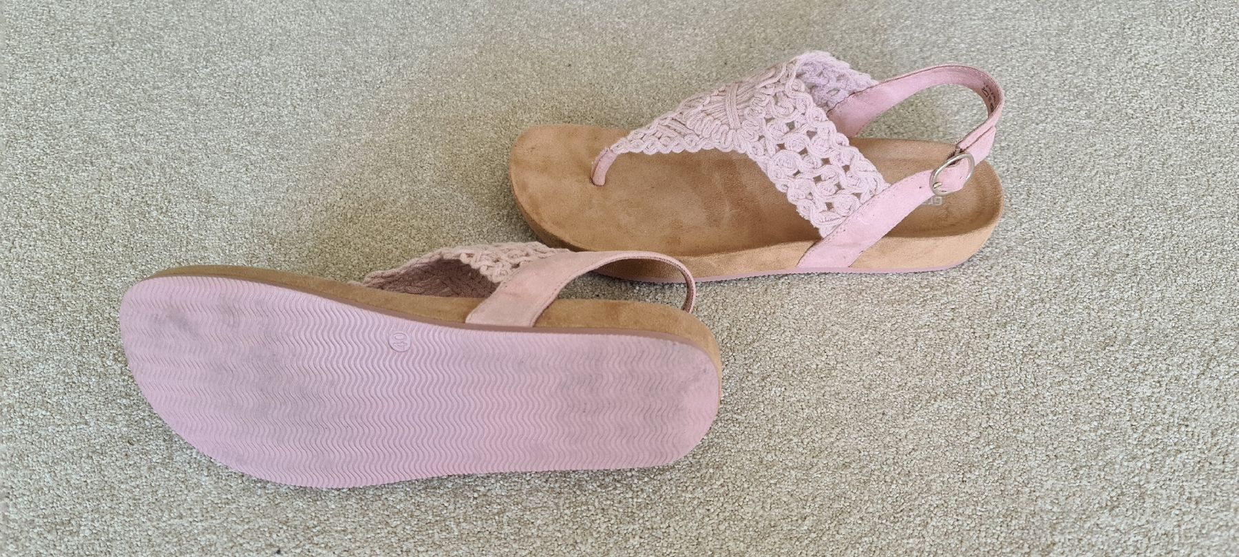 Chaussures femmes: Sandalen – D'occasion à Niederuzwil par soh_s9fz 3