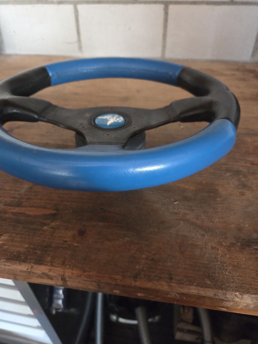 BMW Toutes les pièces auto: Sportlenkrad 30 cm  – D'occasion à Ebnet par Volvo.Power 1