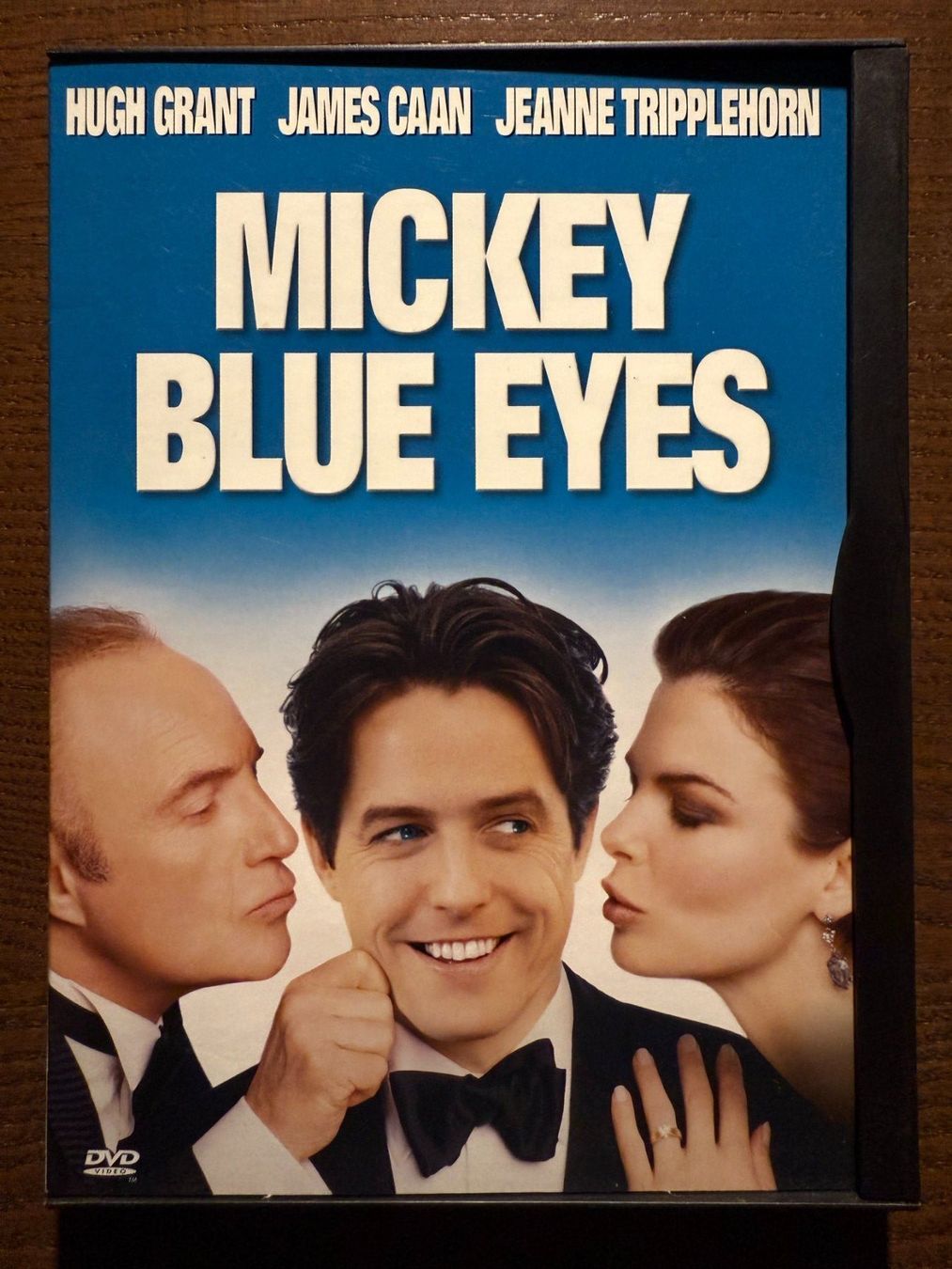 Tutti i DVDs: Mickey Blue Eyes – Usato da Zürich venduto da FilmFreunde