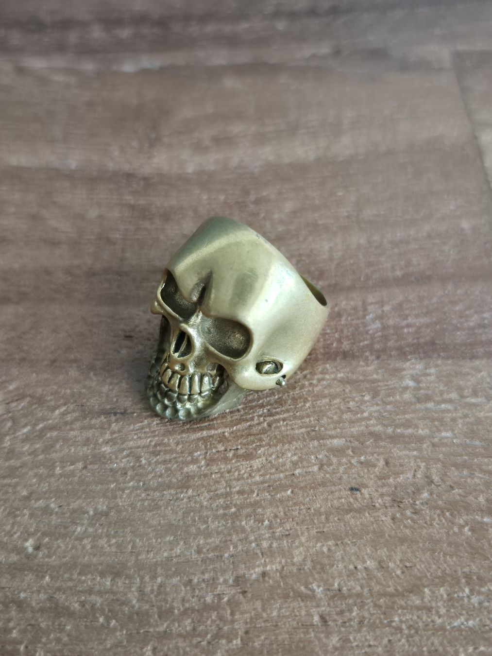 Anelli: Totenkopf Ring beweglich Bronze – Usato da Zürich venduto da Dalema13 2