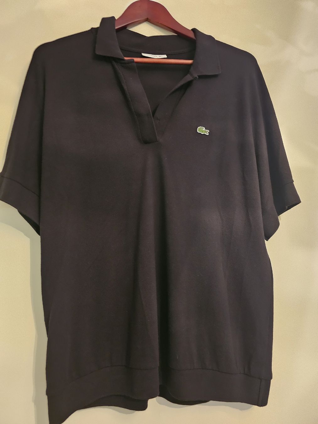 Lacoste Polo-Shirts: Lacoste Damen Poloshirt – Gebraucht aus Wetzikon ZH von sane1972 1
