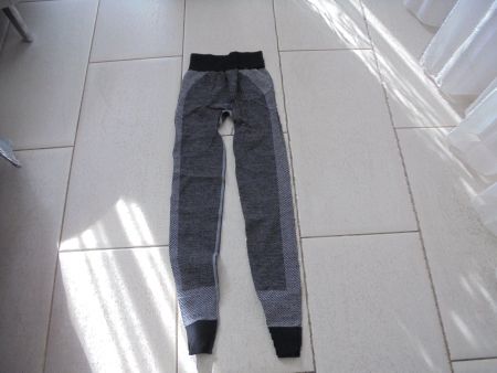 LEGGINGS GR.XS  NEUWERTIG