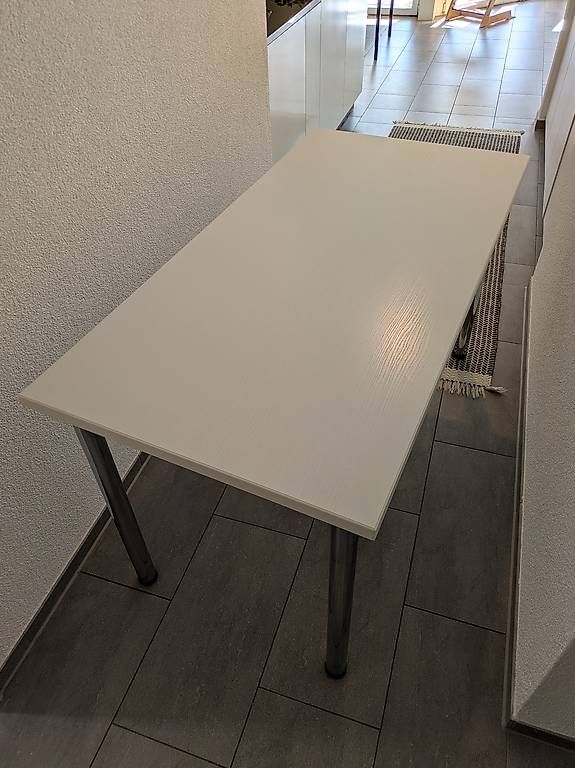 Scrivanie: Schreibtisch zu verkaufen  – Usato da Maienfeld venduto da gfg_g