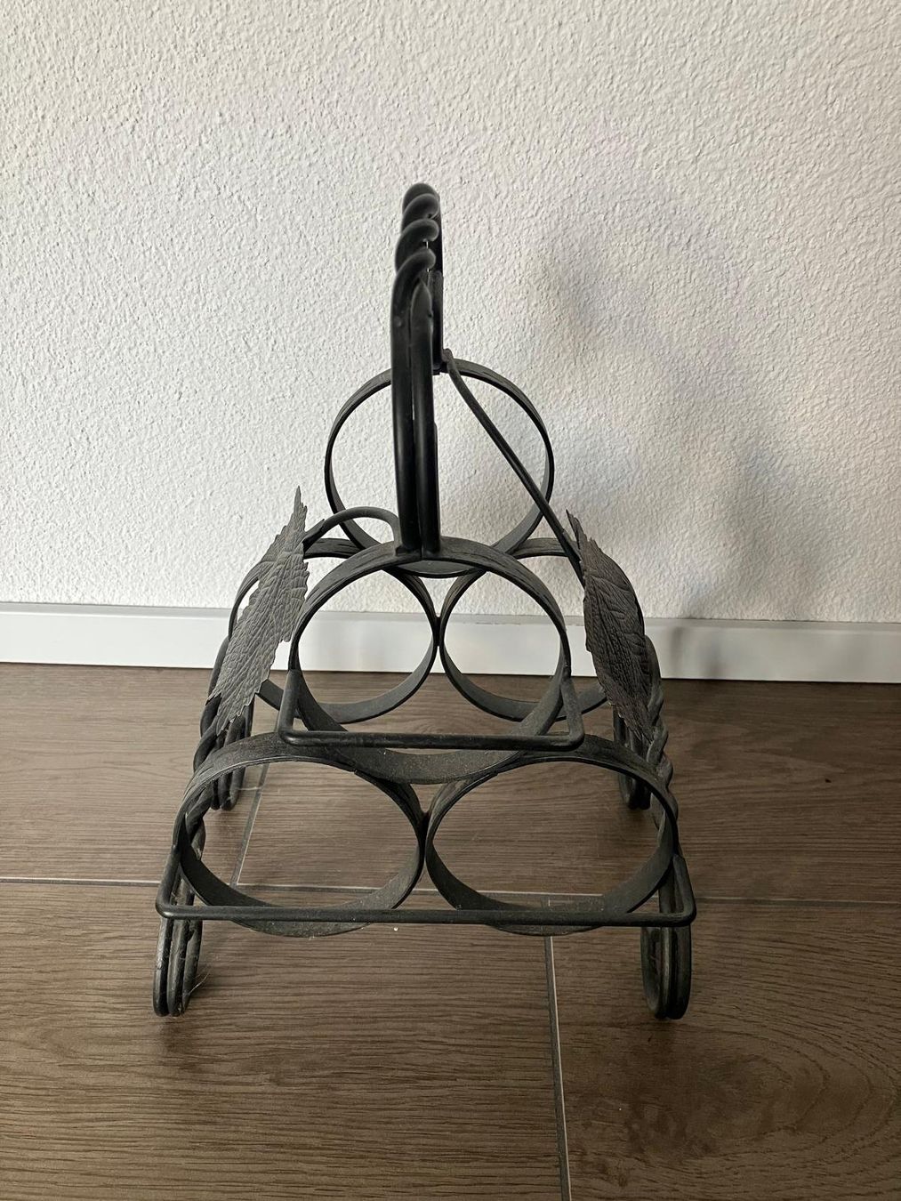 Tutte le decorazioni: Vintage Weinflaschenhalter – Usato da Jona venduto da m.brun 3