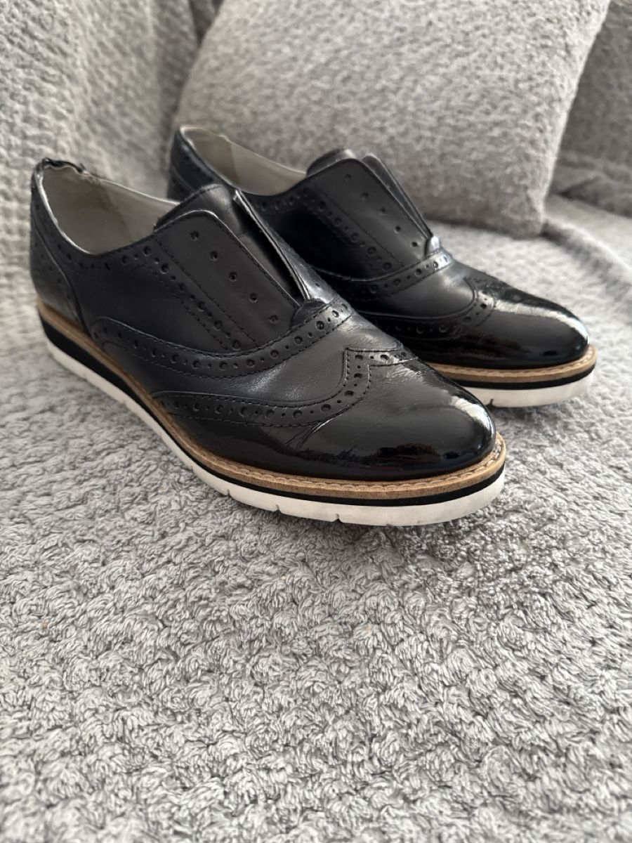 Tamaris Scarpe da donna: Schuhe Tamaris 38Gr – Usato da Winkel venduto da Olirickli05