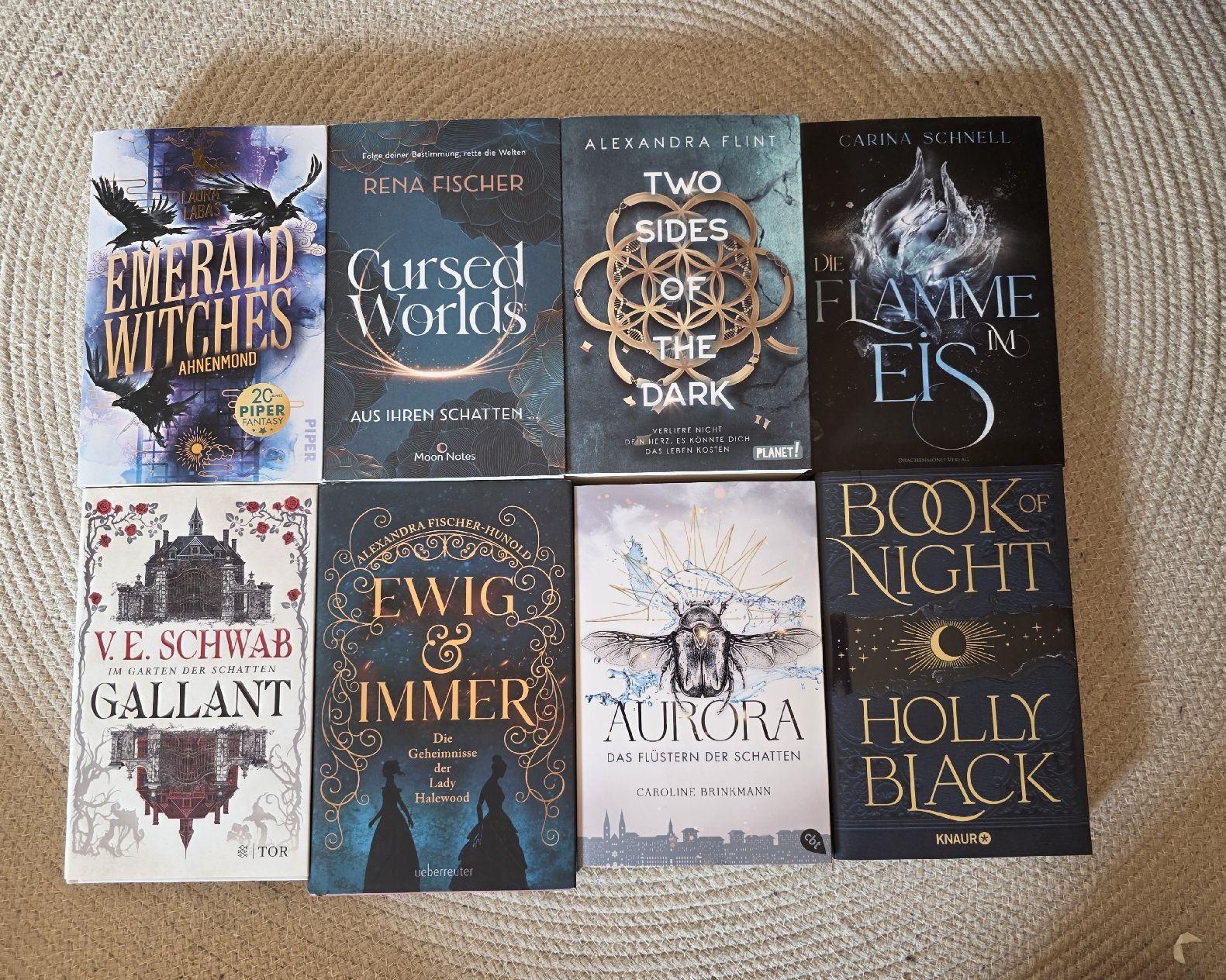 Libri: Buchpaket - Romantasy/Fantasy/Romance – Usato da Mumpf venduto da Julanna