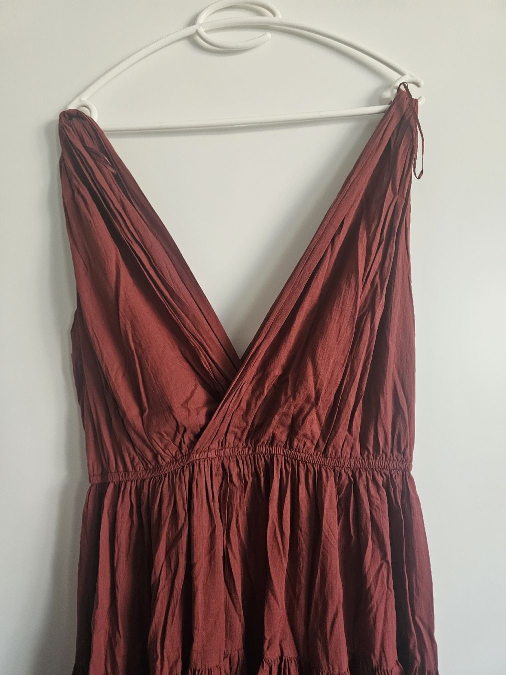 Massimo Dutti Robes: Sommerkleid Massimo Dutti bordeaux – Neuf (Voir description) à Alpnach Dorf par kar_7try 1