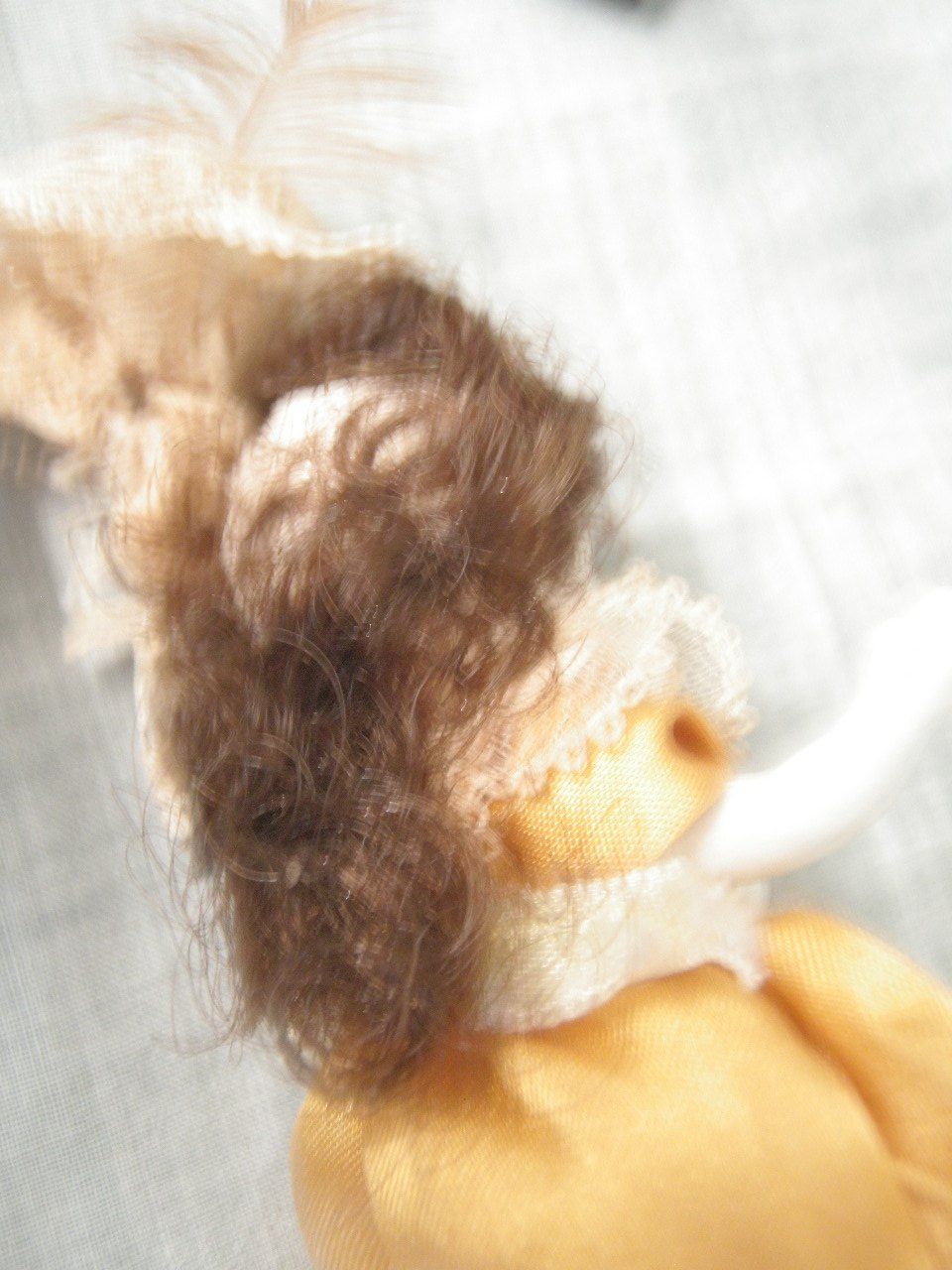 Case e mobili per bambole: Puppenhaus- Püppchen mit Stuhl – Usato da Rohrbach venduto da chri2009 1