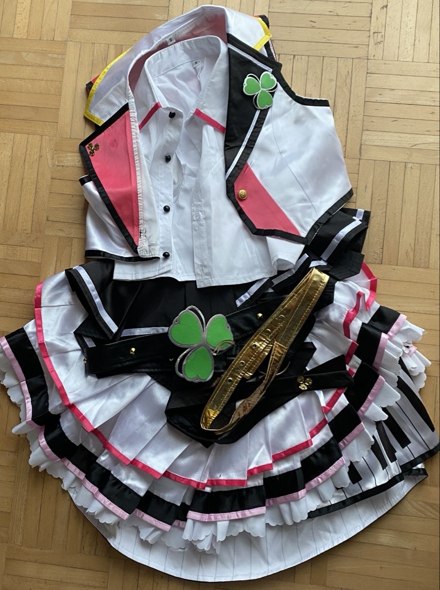 Costumi: Cosplay Airi Momori Sekai – Usato da Sarnen venduto da Paris99