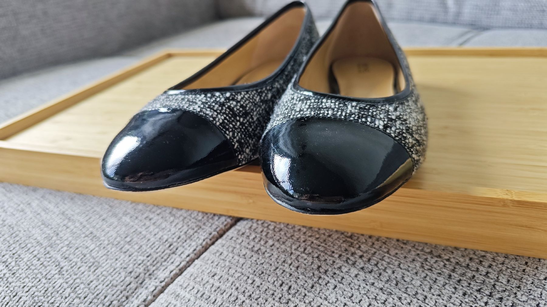 Michael Kors Scarpe da donna: Michael Kors Flats, Black & White Tweed, Size 39 – Nuovo (secondo la descrizione) da Zürich venduto da alu_dzr7 3