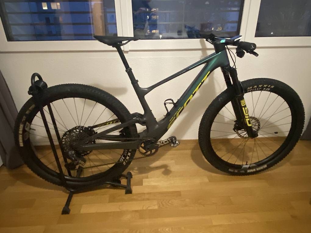 Velos: Scott Spark World Cup 2022 - M – Gebraucht aus Buchs SG von Wiener0403 4