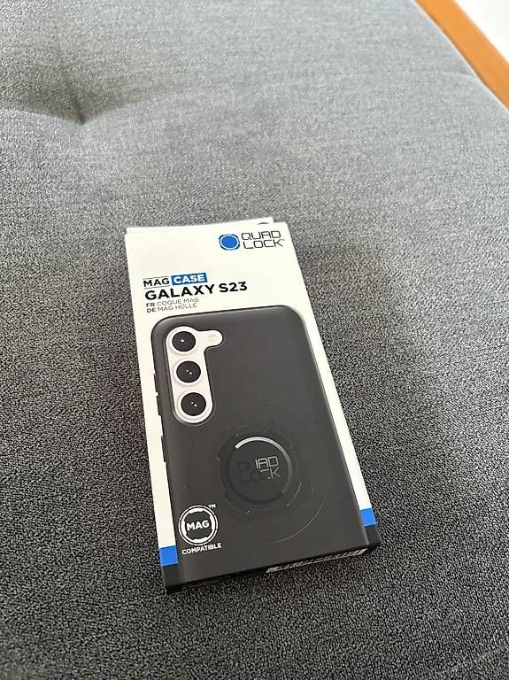 Cover & Protezioni schermo: Vend coque téléphone quad lock, samsung galaxy 23 – Usato da Vevey venduto da Golgot27