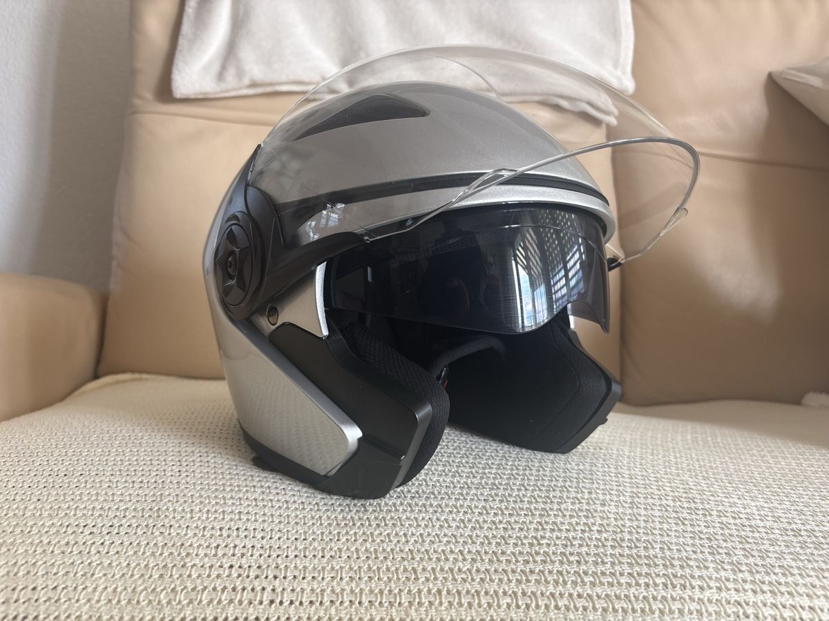 Helme & Visiere: Motorradhelm – Neu (gemäss Beschreibung) aus Sarnen von Pbri 1