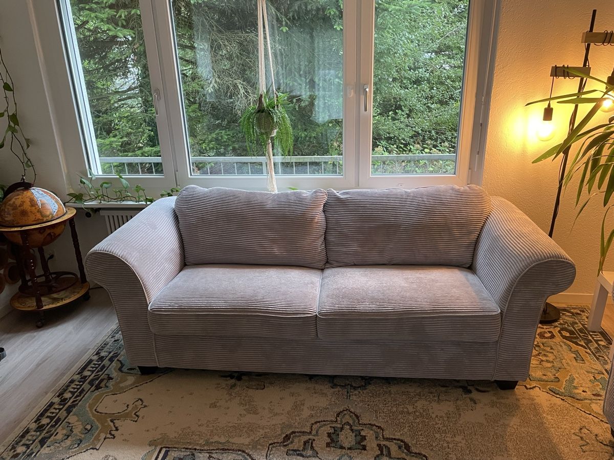 Sofas: Sofa Cordstoff grau 3 Sitzer – Gebraucht aus Aarau Rohr von calgary90 1