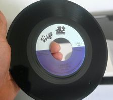 Owen Knibbs Aka Ista – Juggler DANCEHALL 7"  exellent- gut