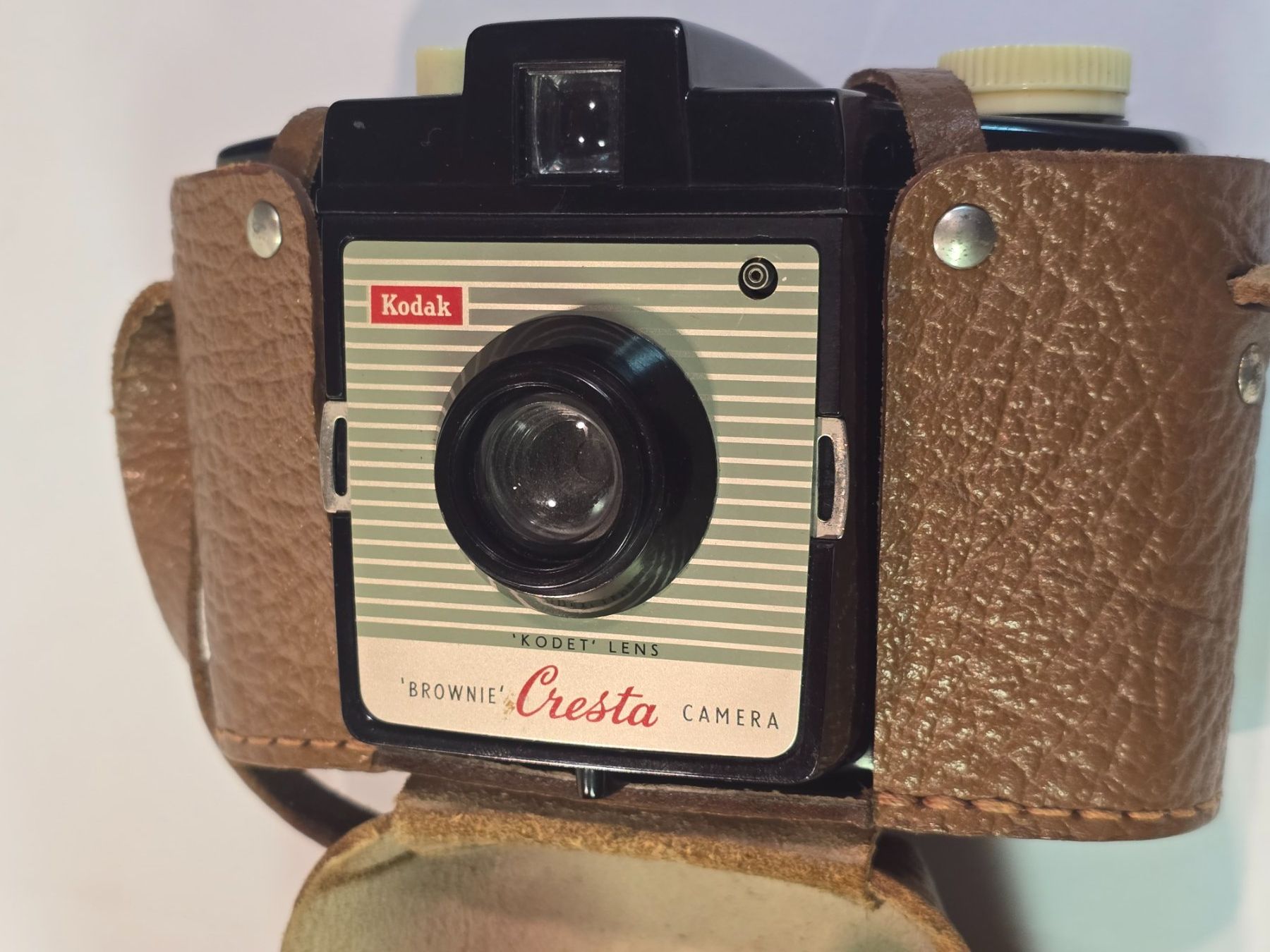 Kodak Fotocamera: Kodak Kamera  Brownie  Cresta – Usato da Ennetbürgen venduto da 50shafali53 4