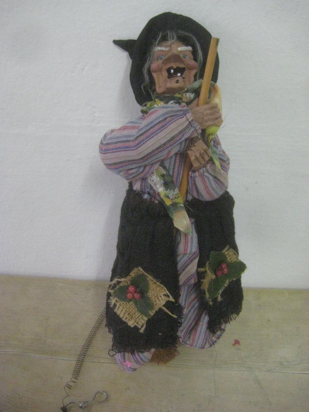 Bambole: HEXEN  PUPPE  DECO ZUM   AUFHÄNGEN – Usato da Uster venduto da flocke1
