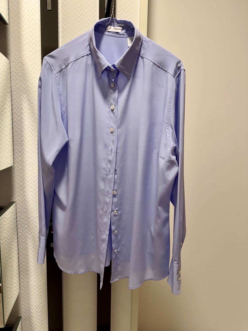 Van Laack Camicette: Van Laack Seidenbluse Hellblau, Top Zustand! – Nuovo (secondo la descrizione) da Erlenbach ZH venduto da msa_x26y