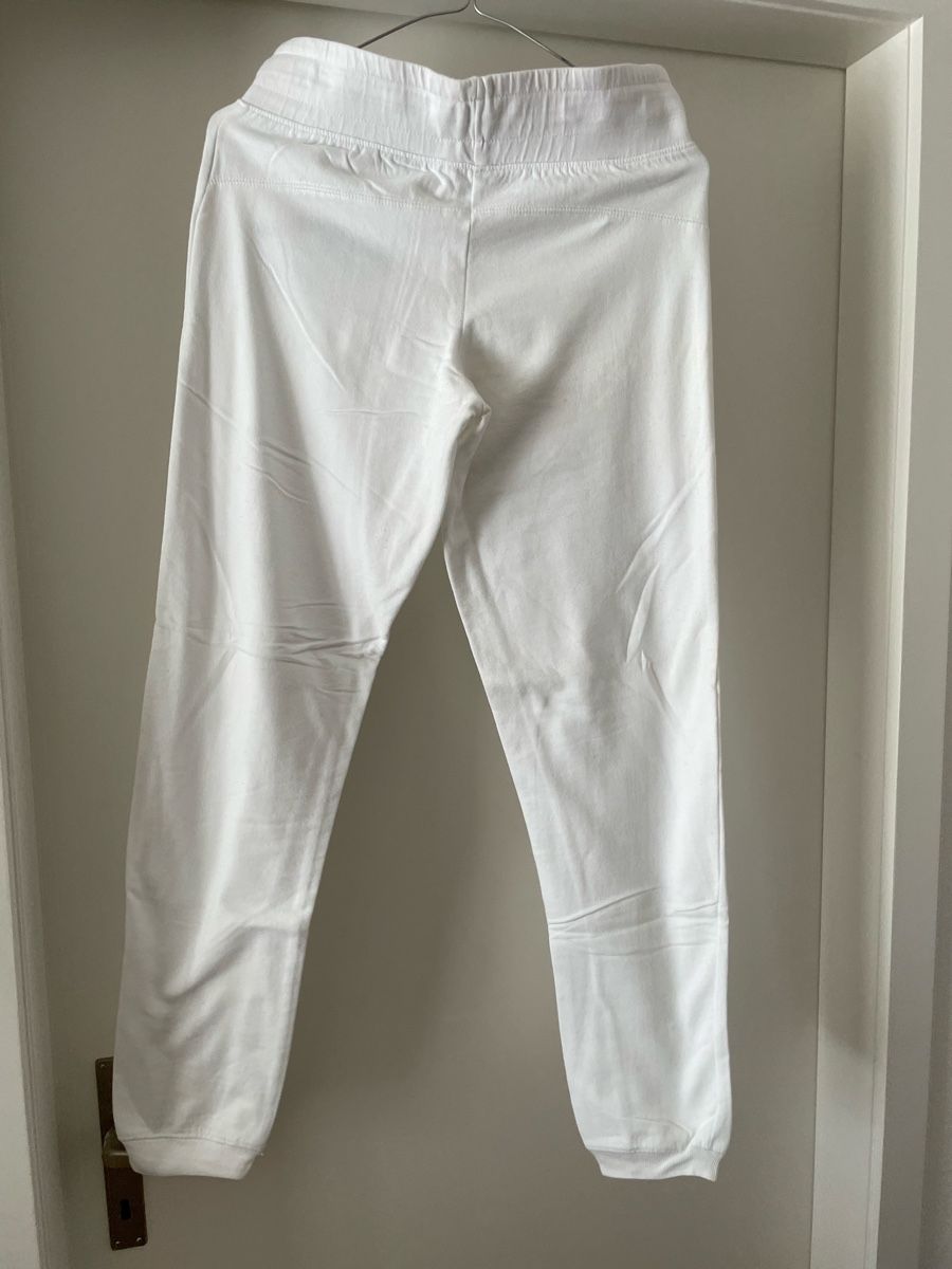 Pantaloni: Joggingshose neu – Nuovo e nell'imballaggio originale da Ipsach venduto da takacseni 1