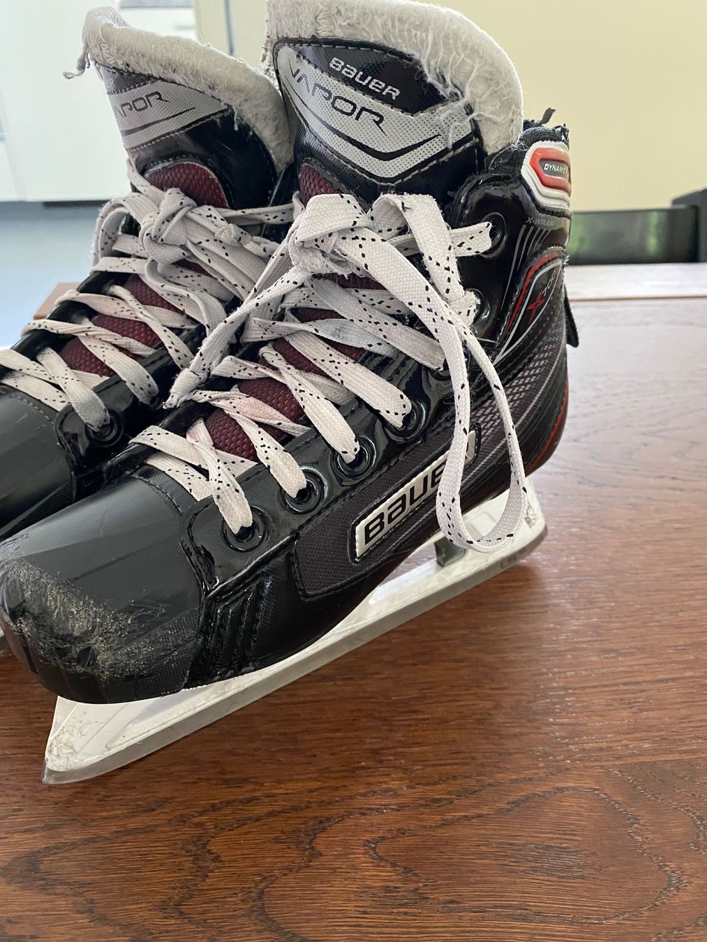 Bauer Pattini da ghiaccio: Bauer Golie Schlittschuhe X700 – Usato da Baden venduto da mlinooo 1