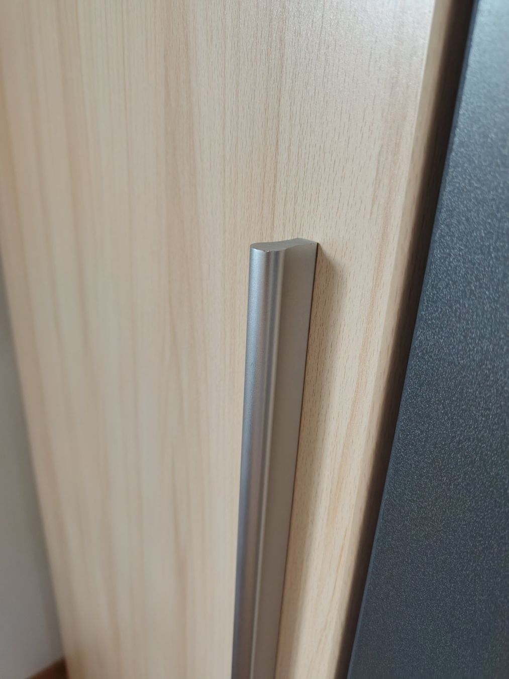 Armadi: Kleiderschrank mit Spiegel – Usato da Heerbrugg venduto da san_dr2y 7